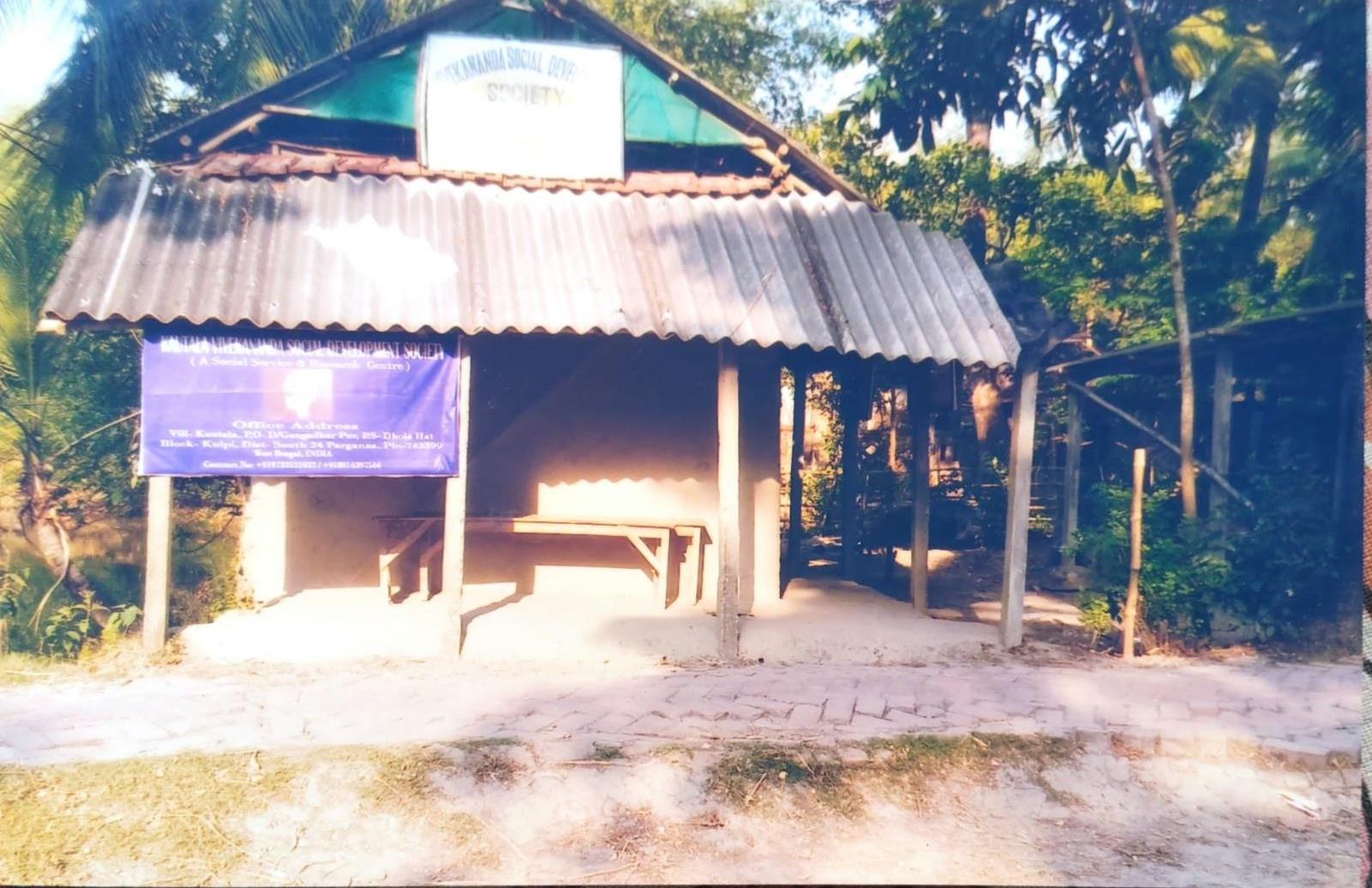 Community Seminar and Workshop Gathering